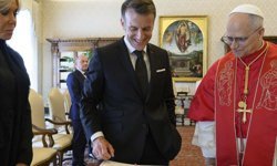 Vatikan Devlet Başkanı Papa 14. Leo ile Fransa Cumhurbaşkanı Macron görüştü