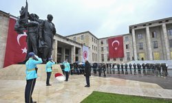 23 Nisan Ulusal Egemenlik Çocuk Bayramı Türkiye'de kutlanıyor