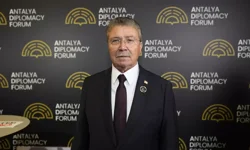 Üstel’den HP Yasası Mesajı: “Kararı Grup Verecek, Biz Uygulayacağız”