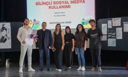 ARUCAD, Anafartalar Lisesi öğrencilerine yönelik “Sosyal Medya” ve “Benlik Algısı” semineri düzenledi
