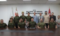 Hasipoğlu, Vakıflar Tekerlekli Sandalye Basketbol Takımı'nı kabul etti