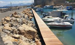 Ataoğlu, Girne Antik Liman’daki iskele çalışmalarını inceledi