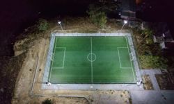 Tuzluca halı sahası ışıklandırıldı