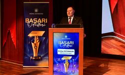 Öztürkler: “Üniversiteler, toplumun geleceğini şekillendiren merkezlerdir”
