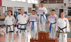 Taekwondoda kulüpler yarıştı