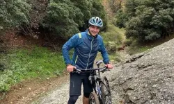 Miçotakis bisikletten düştü: Hastaneye kaldırıldı