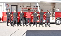 İtfaiye ve polis mensupları kan bağışı yaptı