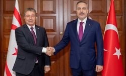 Başbakan Üstel, Hakan Fidan ile görüştü