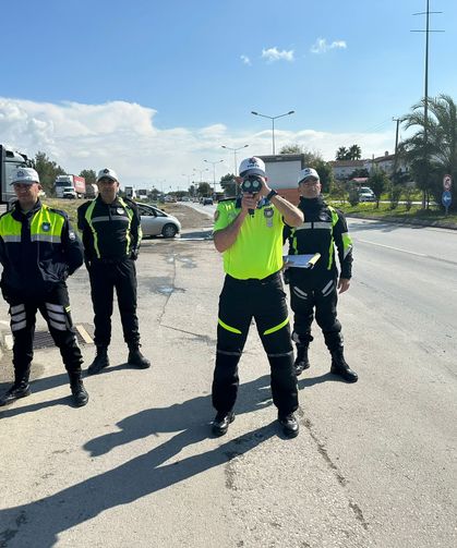 Trafik Denetimleri…1 araç sürücüsü tutuklandı, 34 araç trafikten men edildi, 310 sürücü yazıldı