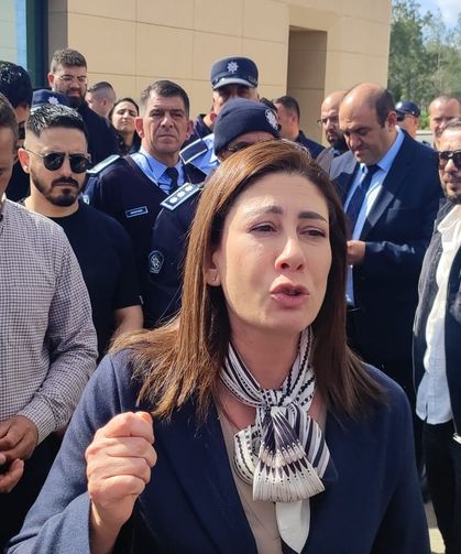 İncirli, Meclis önünde eylemcilerin yanında: “Direnişe devam edeceğiz, bu protokol imzalanmayacak”