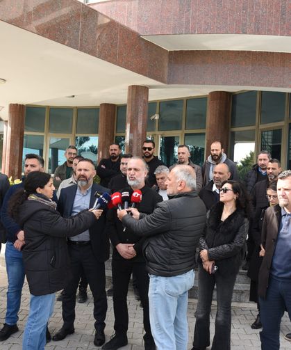 “EKTAM İşçilerine Dayanışma Hesabına İzin Yok” Sendikalar İçişleri Önünde