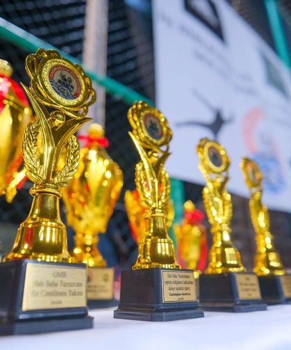 Gazimağusa Kurum ve Kuruluşlar Arası Halı Saha Turnuvası’nın şampiyonu GMB City oldu