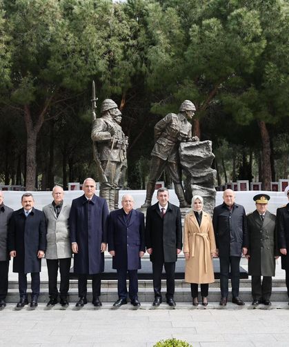Hasipoğlu, Çanakkale Şehitler Abidesi’nde düzenlenen uluslararası anma törenlerine katıldı