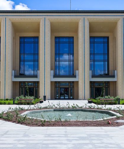 Berova: “Akaryakıt fiyatlarının sınırlandırılabilmesine yönelik bir paket hazırlığı içerisindeyiz”