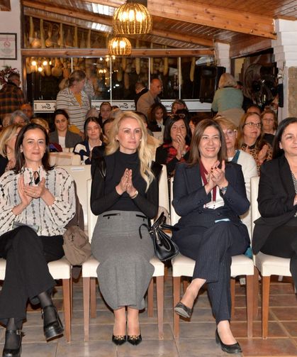 Nilden Bektaş Erhürman “Kadın Sağlığı ve Okuryazarlığı Paneli”ne katıldı