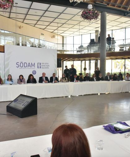 CTP Kadın Örgütü ve CTP’li belediyelerin hayata geçirdiği, “Şiddeti Önleme ve Danışma Merkezi”nin lansmanı yapıldı