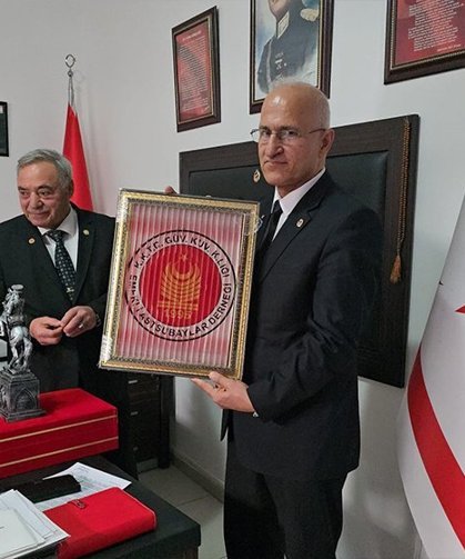 TEMAD Samsun Şube Başkanı Arat, KKTC Emekli Astsubaylar Derneği'ni ziyaret etti