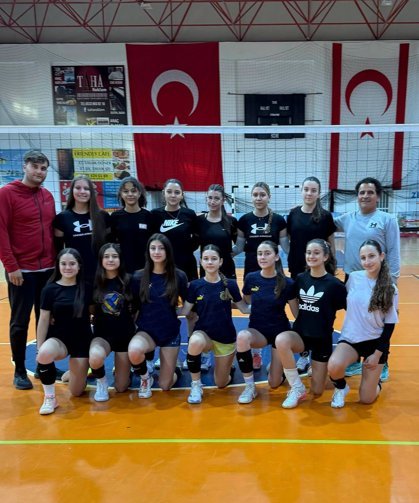U15 Voleybol Takımları Türkiye Şampiyonası Elemleri için Mersin’e gidiyor