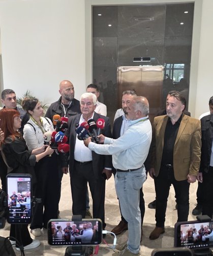 Sendikacılar Meclis'teydi...Bıçaklı: “Bizim istediğimiz de tasarının komiteye çekilmesiydi"