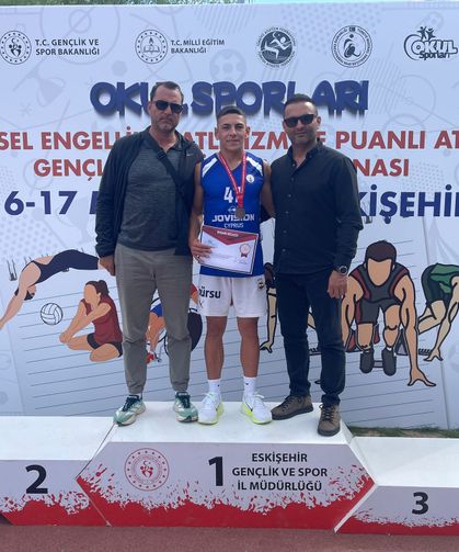 Arda’ya plaket