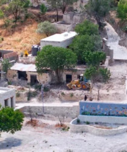 İsrailli yatırımcı terk edilmiş Trozena köyünü turizm ve yaşam alanına dönüştürüyor