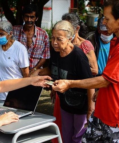 Kolombiya'da halk, yarın cumhurbaşkanı seçimi için sandık başına gidiyor