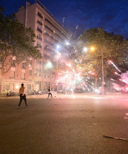 Paris’te Şampiyonlar Ligi kutlamalarında çıkan olaylarda 457 kişi gözaltına alındı