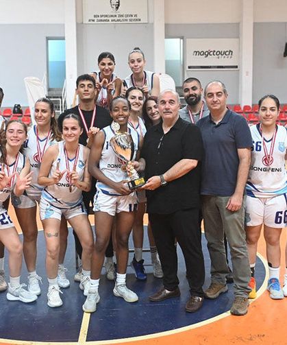 Şampiyon Akdeniz