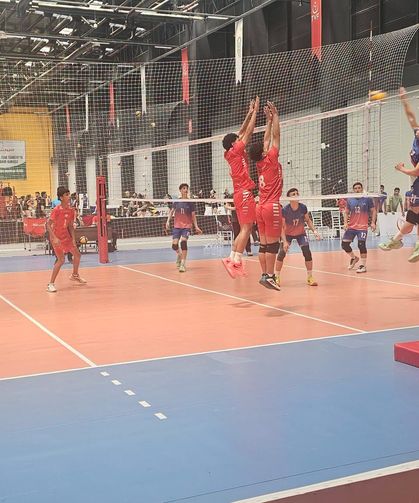 U15 Voleybolcularımız veda etti
