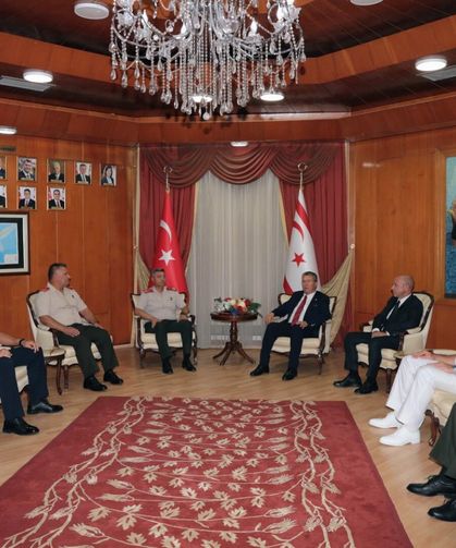 Başbakan Üstel, GKK Komutanı Tümgeneral Görgülü'yü kabul etti
