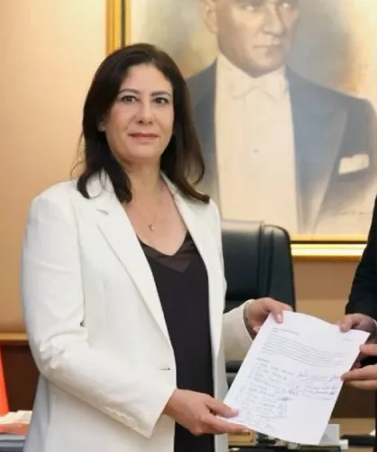CTP’den olağanüstü Meclis toplantısı çağrısı: Öztürkler'e dilekçe verildi