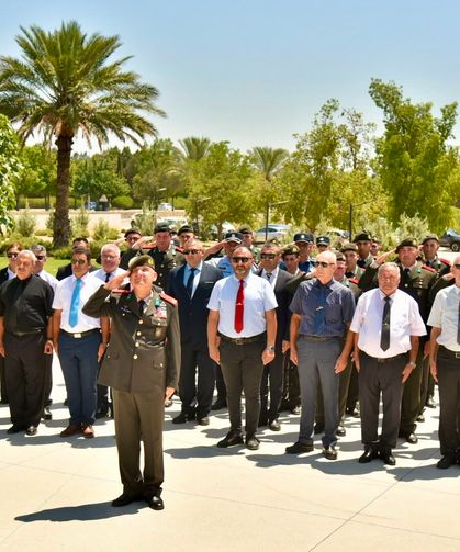 Cumhuriyet Parkı Anıtı’nda çelenk sunma töreni yapıldı
