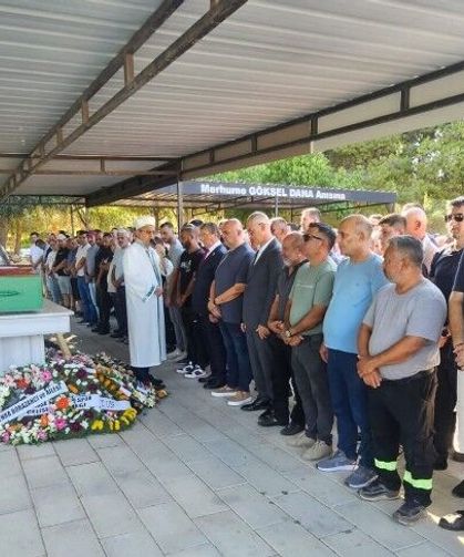 Gemi kazasında hayatını kaybeden 59 yaşındaki Nuray Özbiler Gazimağusa'da toprağa verildi