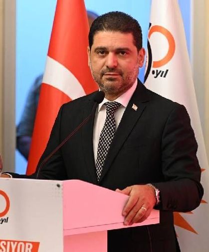 Savaşan’dan Kişi’ye yanıt: Halk hizmeti de sloganı da ayırt ediyor