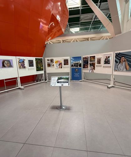 ESK’nın A-Level Sanat Sergisi Ercan Havalimanı’nda Açıldı