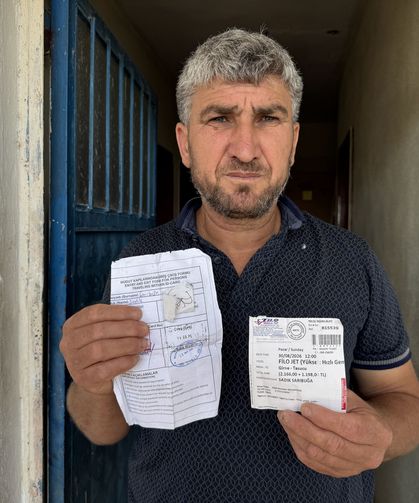 “Gemi savrulmaya ve su almaya başladı. Koltuklar yerlerinden çıktı. Gemidekiler görevlilere 'Geri dönün' dedi”