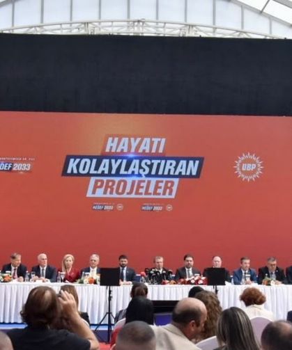 Üstel: Yeni dönemde de halkımızın hayatına dokunan projeleri hayata geçireceğiz