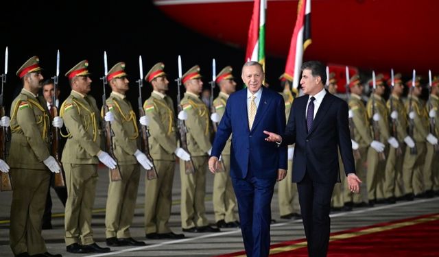 Türkiye Cumhurbaşkanı Erdoğan Erbil'de törenle karşılandı