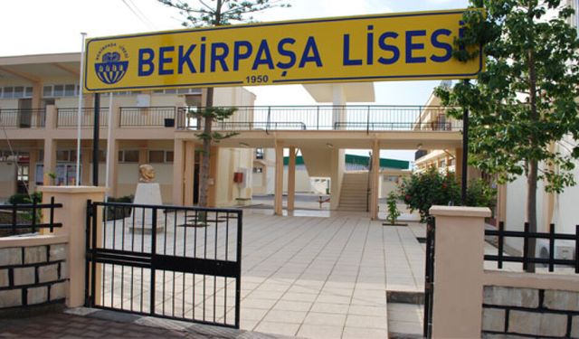 KTÖS; KTOEÖS, örgütler ve siyasi parti temsilcileri Bekirpaşa Lisesi’ni ziyaret etti