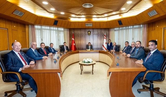 Başbakan Üstel başkanlığındaki Bakanlar Kurulu toplantısı tamamlandı
