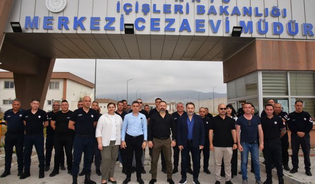KTAMS ve KAMUSEN, cezaevindeki sorunlar için hükümete 21 Mayıs'a kadar süre verdi...Grev uyarısında bulundu