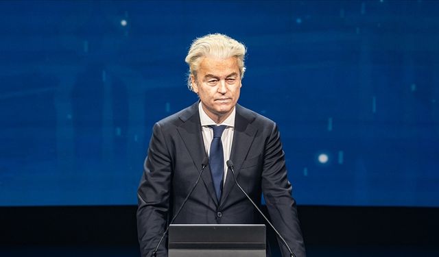 Hollanda'da aşırı sağcı lider Wilders koalisyonu terk etti, hükümet düştü