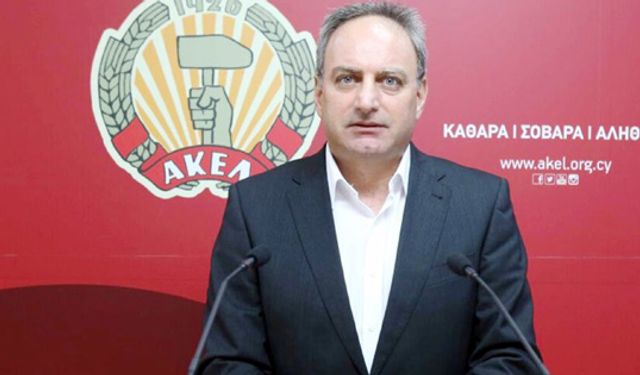 AKEL’in 24’üncü kongresi yapıldı… Stefanu yeniden Genel Sekreter