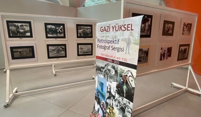 Gazi Yüksel’in retrospektif sergisi Ercan Havalimanı'nda açıldı