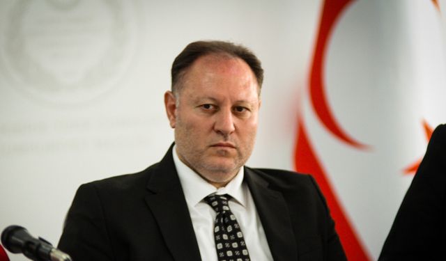 Öztürkler: Miçotakis’in insanlık dışı tavrını anlamak mümkün değil