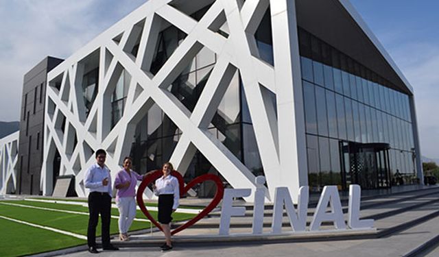 EPDAD Uluslararası Final Üniversitesi İngilizce Öğretmenliği Programı’nın akreditasyonunu yeniledi