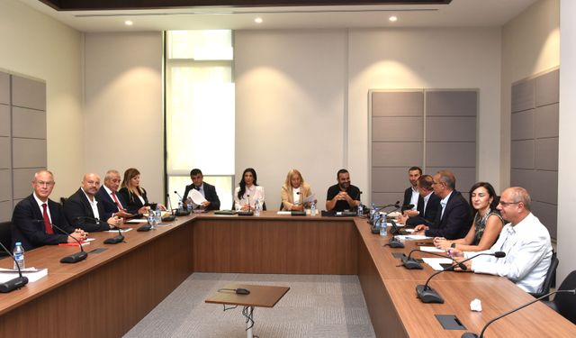 “Kıbrıs Sorununa İki Devletli Çözüm Konusunda Karar Önerisi” Komitede ele alınıyor