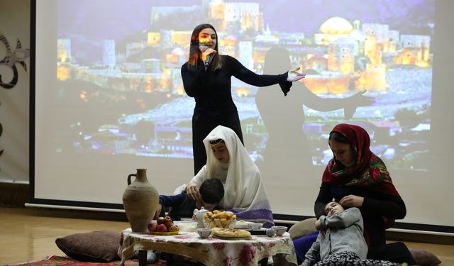 Kırgızistan'da "14 Kasım 1944 Ahıska Türkleri Sürgünü Anma Programı" düzenlendi