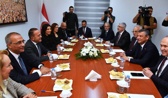 CHP Genel Başkanı Özgür Özel, CTP’yi ziyaret etti