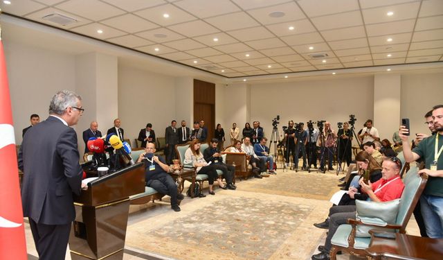 Cumhurbaşkanı Erhürman, Hristodulidis görüşmesi sonrası basın toplantısı düzenledi